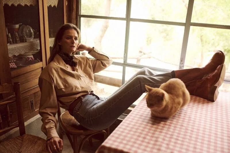 Carmen Kass Feels the Earth for Vogue Greece October 2021 — Anne Carmen Kass Feels the Earth for Vogue Greece October 2021 — Anne